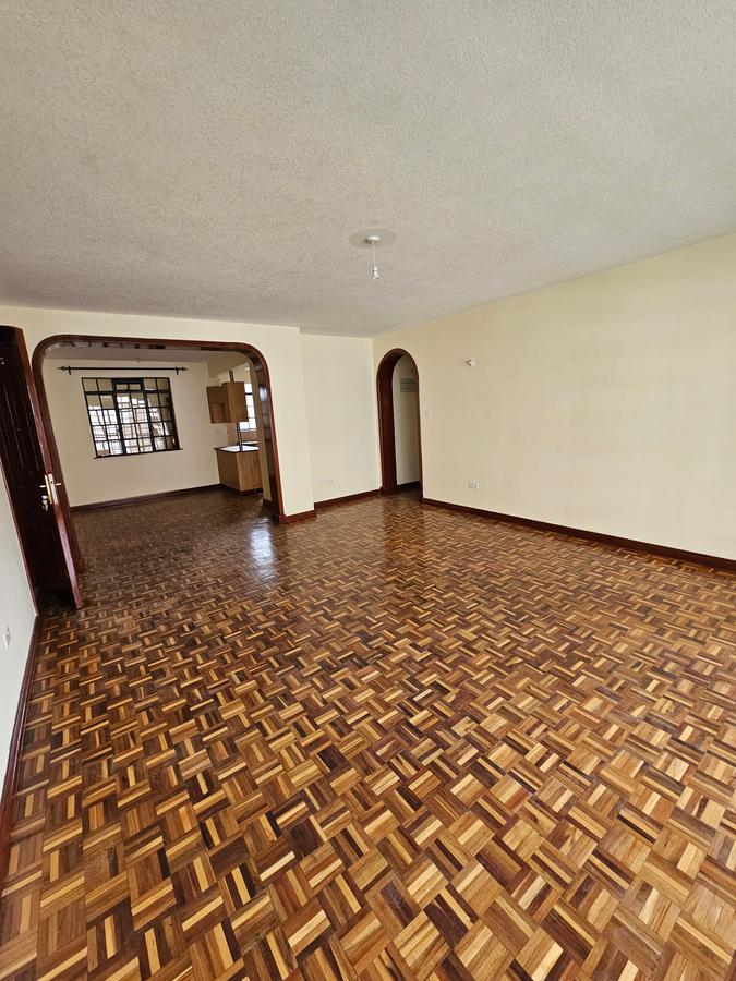 3 Bed Apartment with En Suite at Lavington - 3