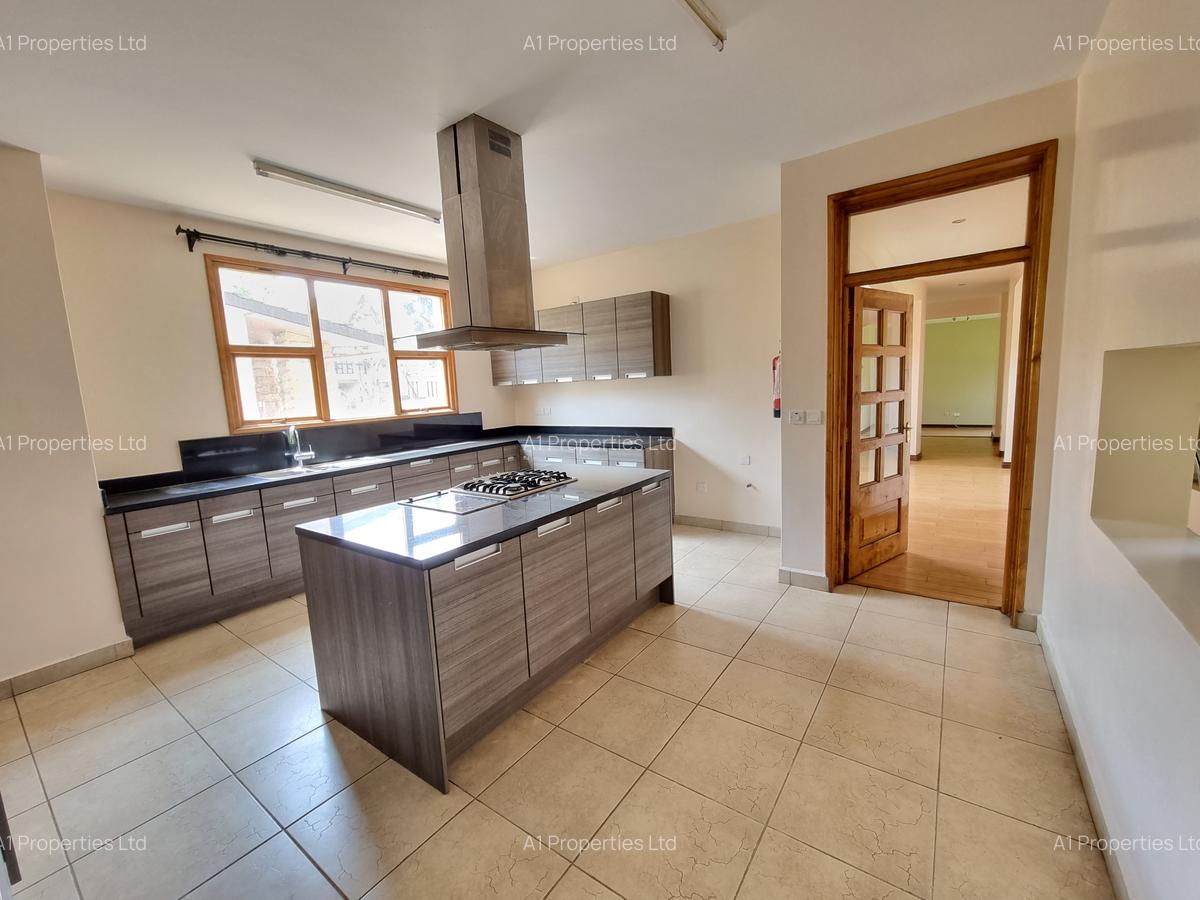 5 Bed Townhouse in Karen - 8