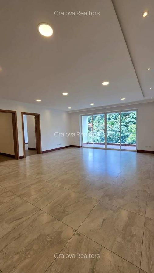 2 Bed Apartment with En Suite at City Drive - 18