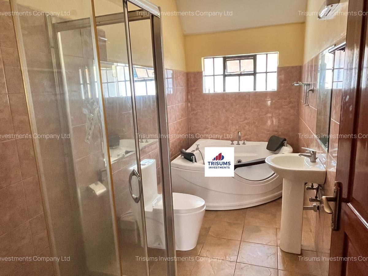 4 Bed Townhouse with En Suite in Westlands Area - 13
