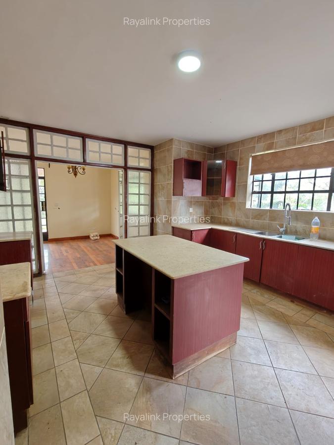 4 Bed House with En Suite at Karen - 2