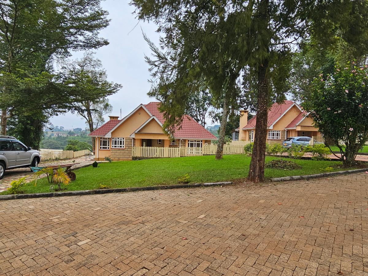 2 Bed House with En Suite at Runda - 19