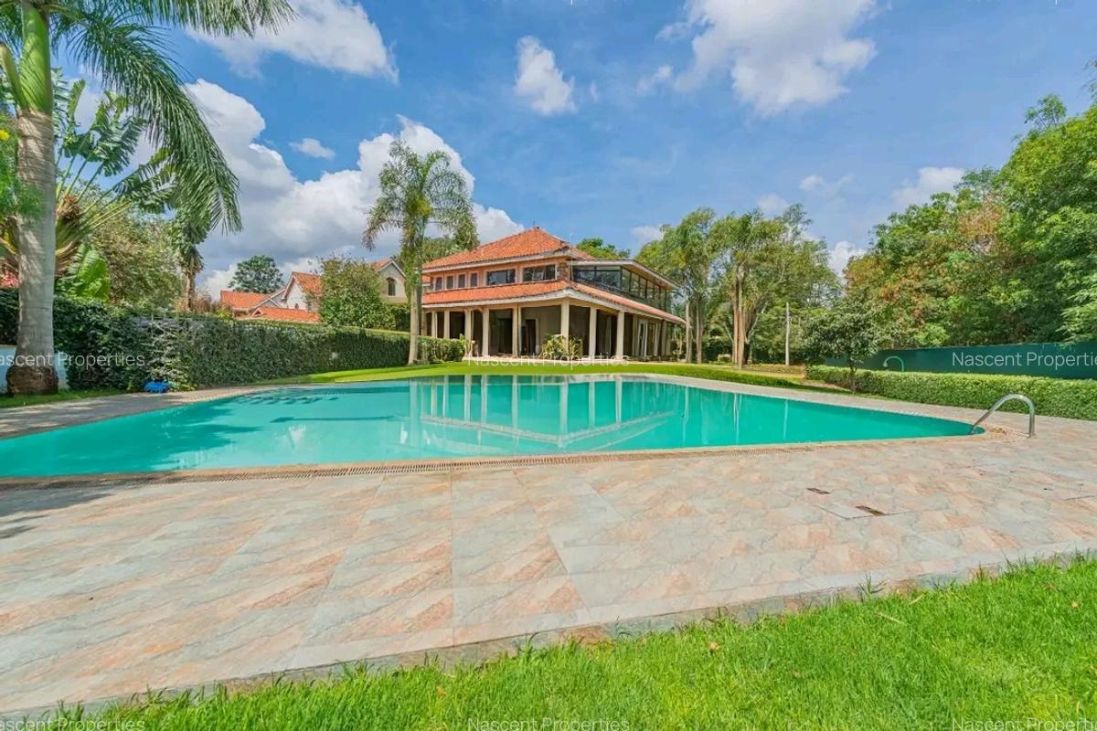 4 Bed Townhouse with En Suite in Lavington - 2