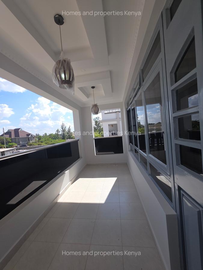 5 Bed Townhouse with En Suite at Mugutha - 10