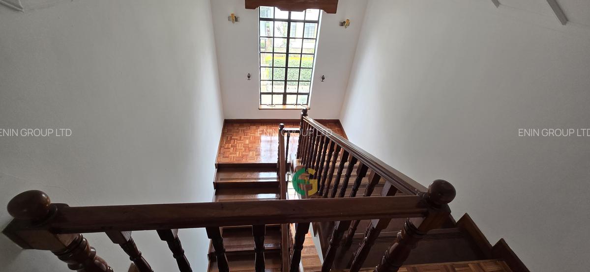 4 Bed Townhouse with En Suite at Mugumo Road - 5