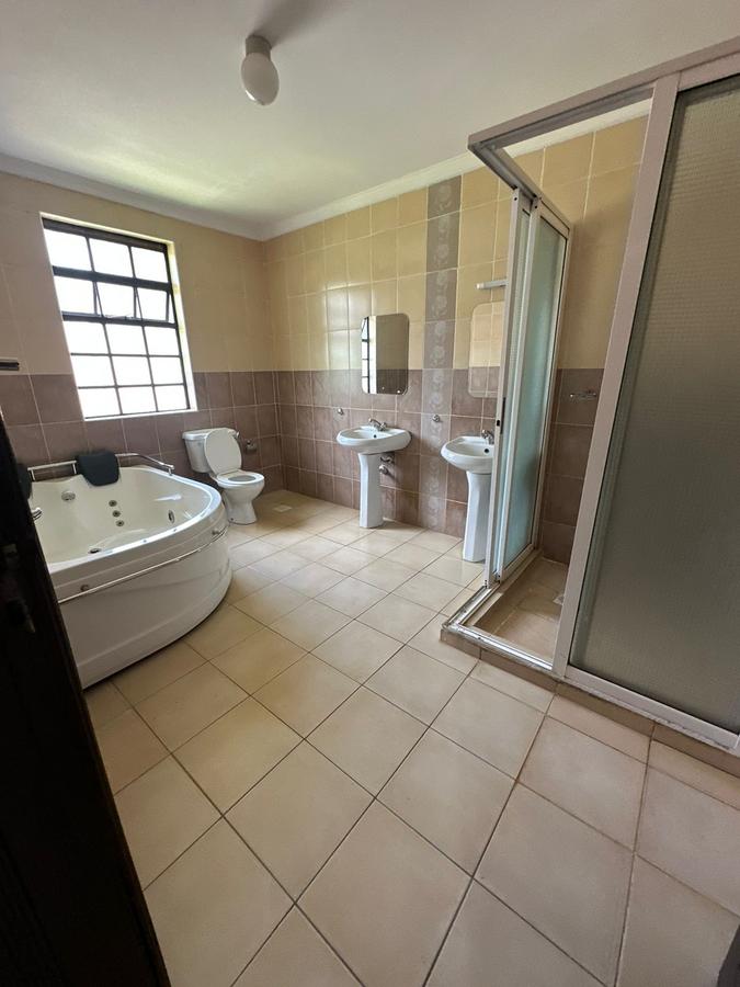 4 Bed House with En Suite in Karen - 5