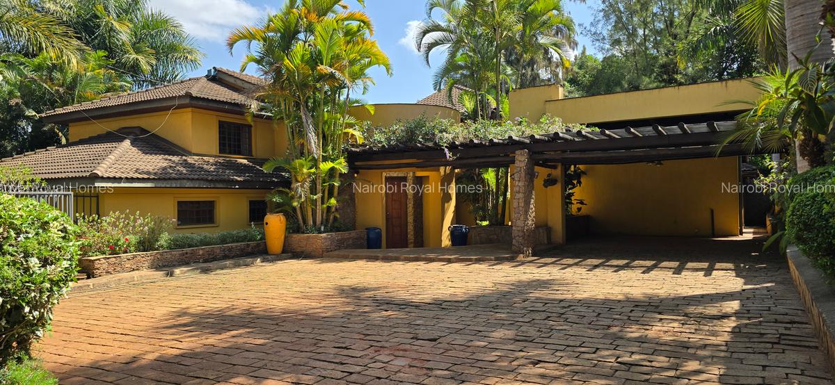 5 Bed House with En Suite at Runda Road - 2
