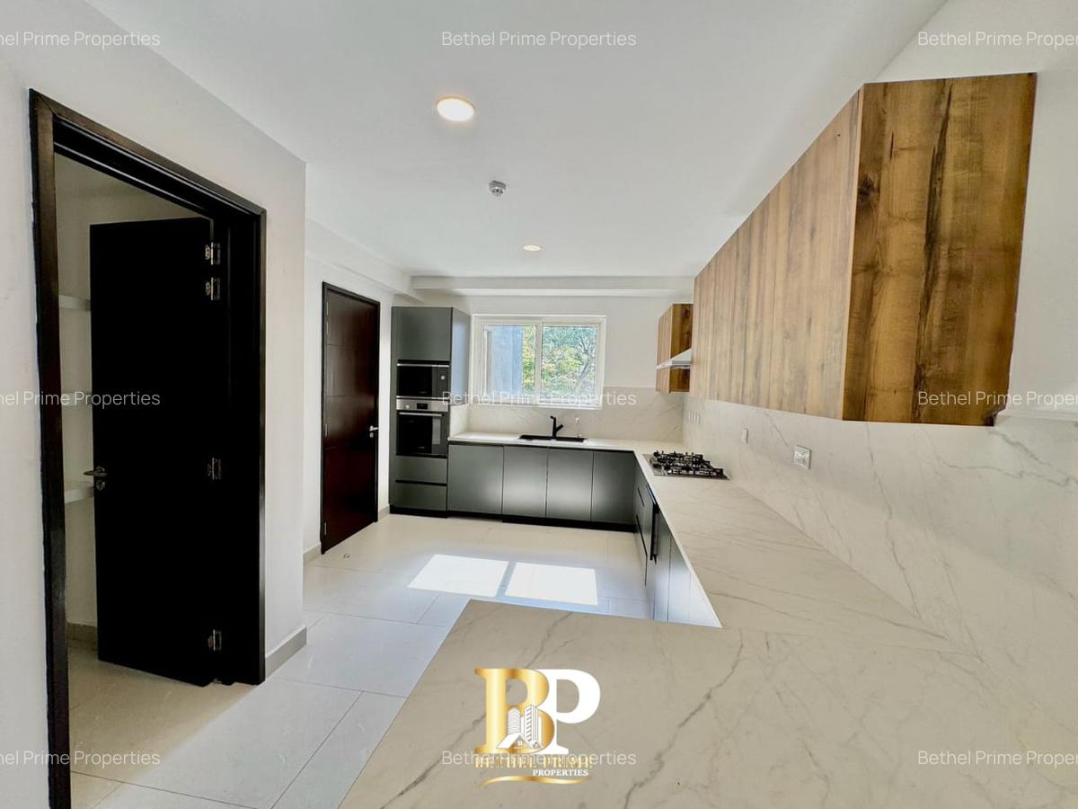 2 Bed Apartment with En Suite in General Mathenge - 7