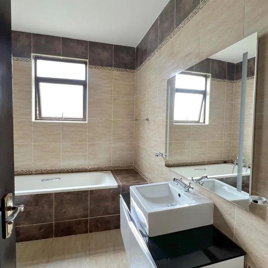 3 Bed Apartment with En Suite at Gitanga Road - 13