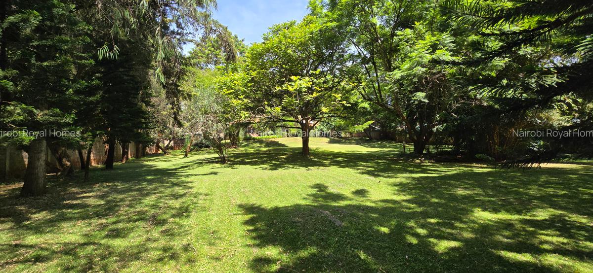 4 Bed Townhouse with En Suite at Jacaranda Avenue - 8