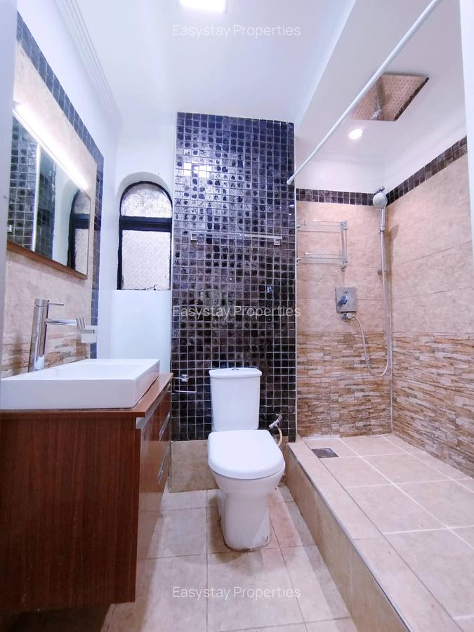 2 Bed Apartment with En Suite in Riverside - 7