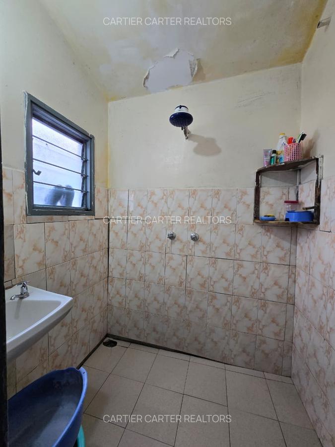 3 Bed House with Staff Quarters in Buruburu - 14
