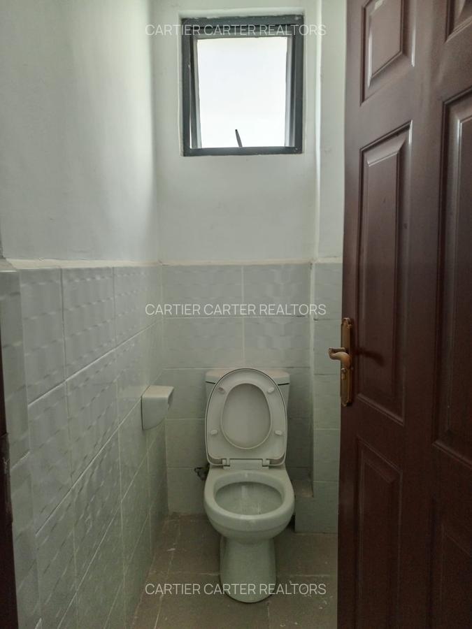 2 Bed Apartment with Borehole in Kitengela - 5
