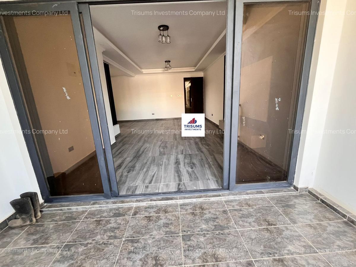 2 Bed Apartment with En Suite in Westlands Area - 17