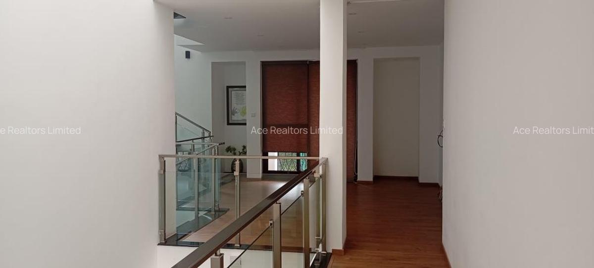 4 Bed Townhouse with En Suite at Peponi Road Spring Valley Nairobi - 5