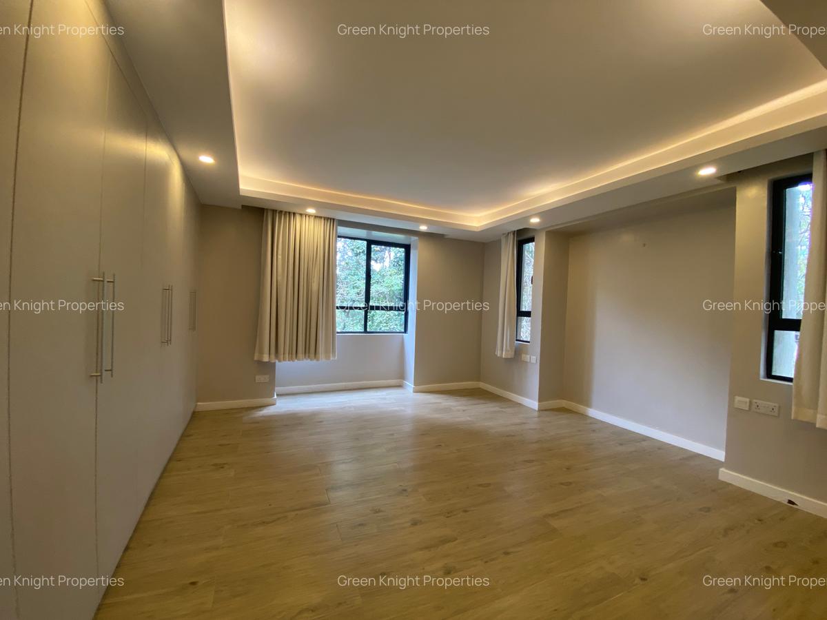 4 Bed Apartment with En Suite in Lavington - 5