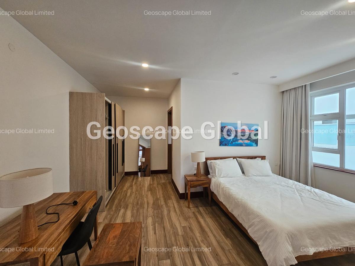 Furnished 3 Bed Apartment with En Suite in Parklands - 7