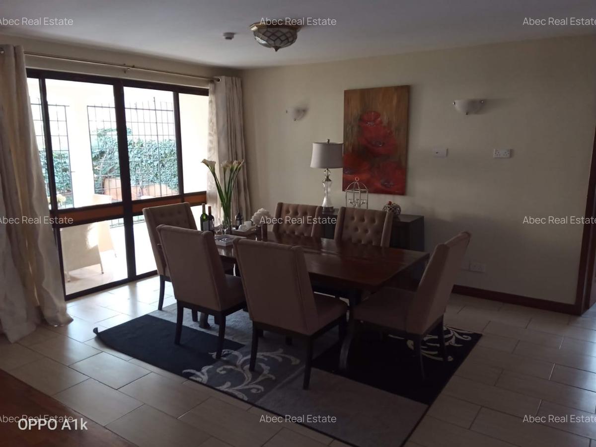 5 Bed Villa with En Suite in Runda - 4