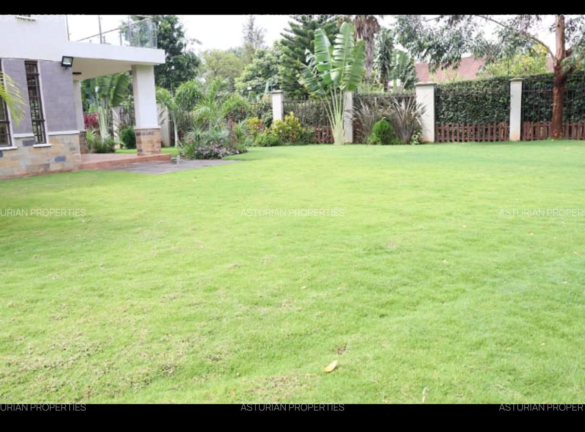 5 Bed Townhouse with En Suite in Runda - 12