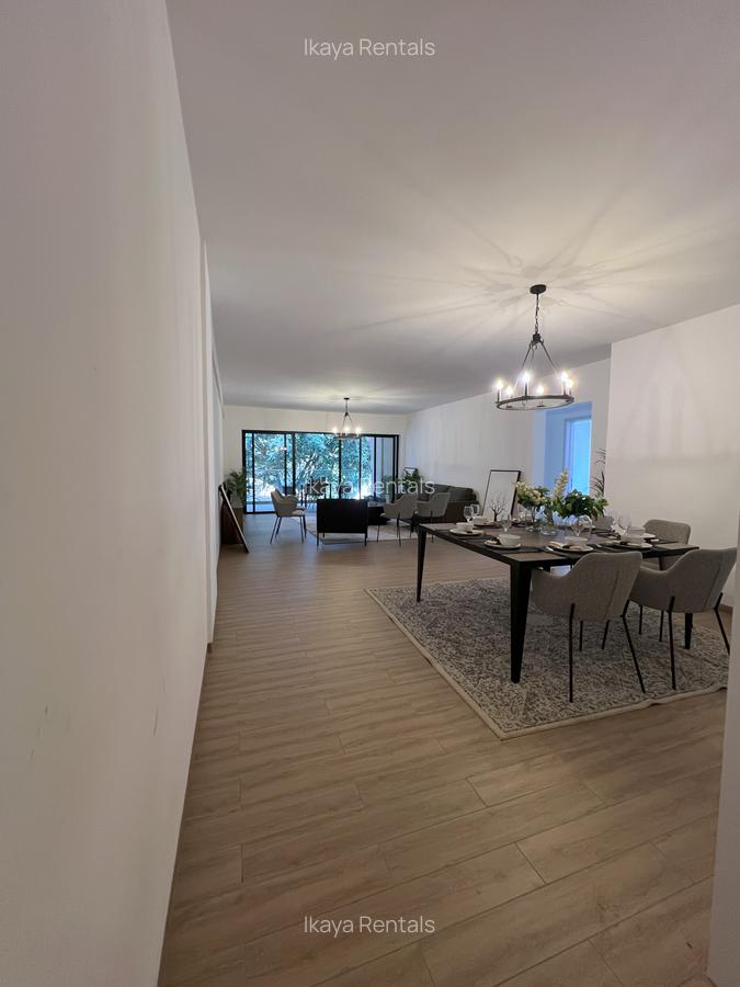 3 Bed Apartment with En Suite in Lavington - 2