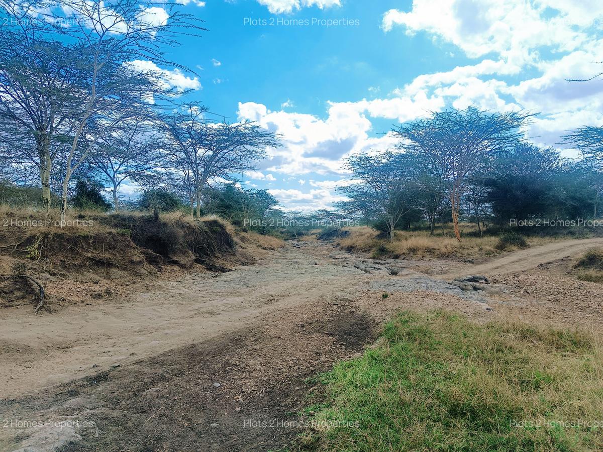 40 ac Land at Yukos - 13