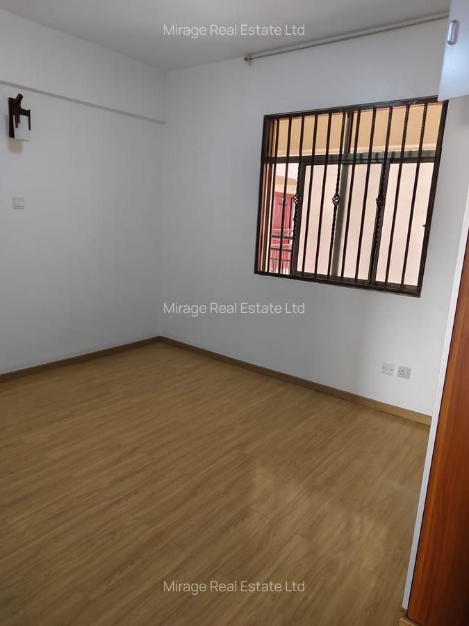 2 Bed Apartment with Swimming Pool in Kilimani - 8