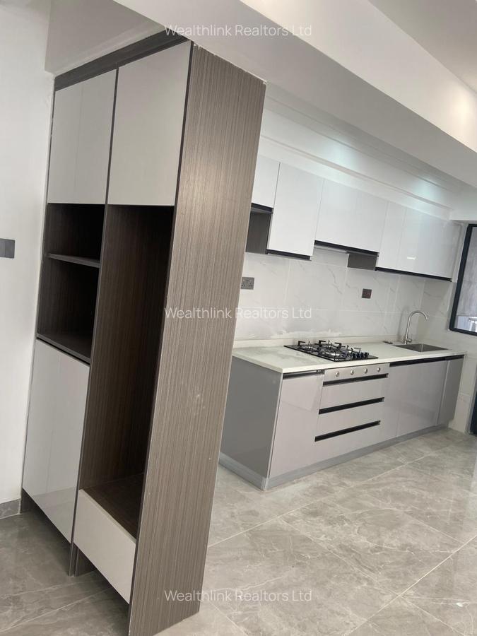 2 Bed Apartment with En Suite at Kindaruma Road - 3