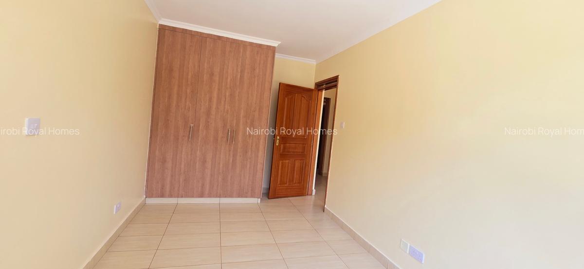 5 Bed Townhouse with En Suite at Edenville - 18