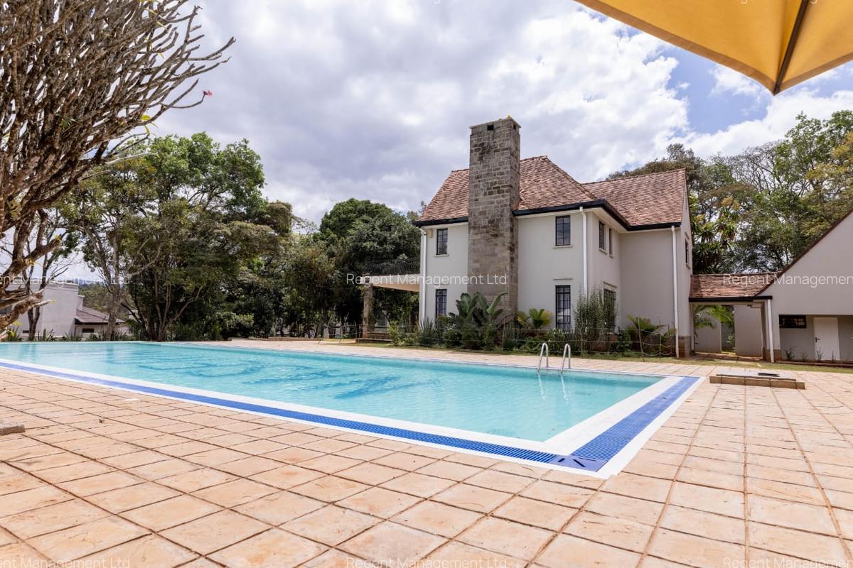 5 Bed Villa with En Suite at Oloolua - 19