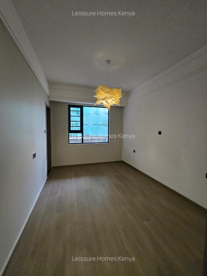 4 Bed Apartment with En Suite at Othaya Road - 11