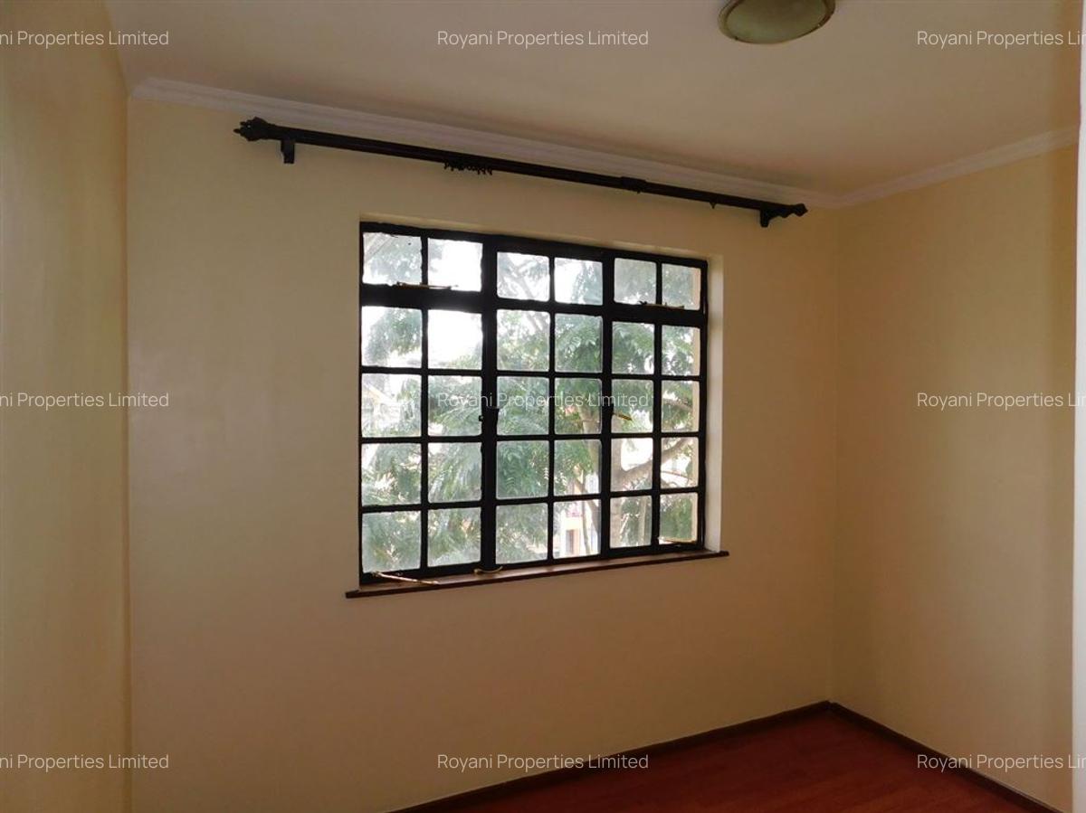 2 Bed Apartment with En Suite at Fourways Junction Estate - 9