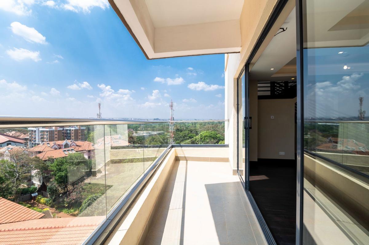 4 Bed Apartment with En Suite in Lavington - 7