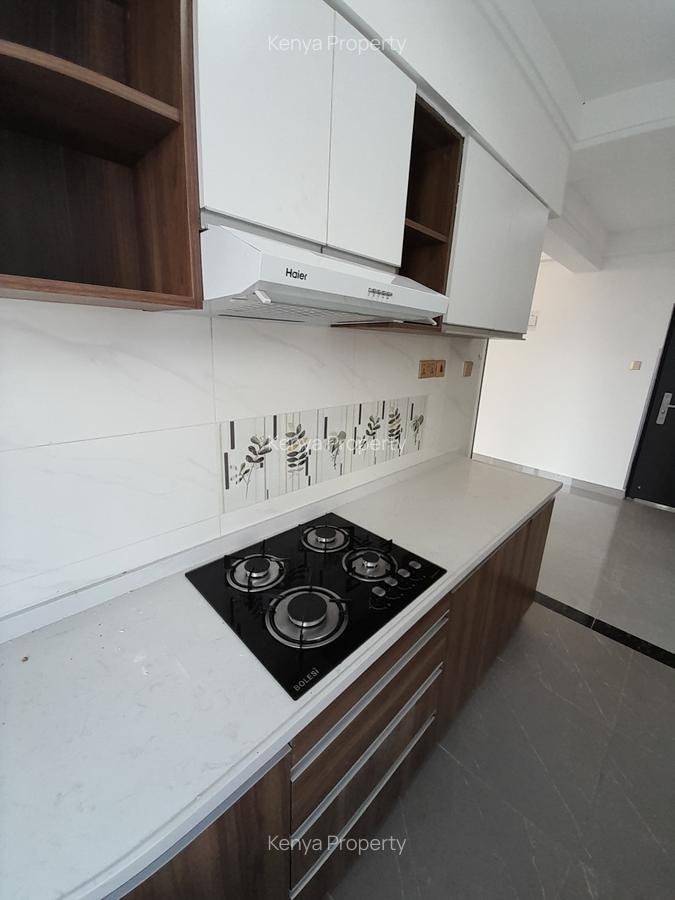 Studio Apartment with Swimming Pool at Valley Arcade Area - 5