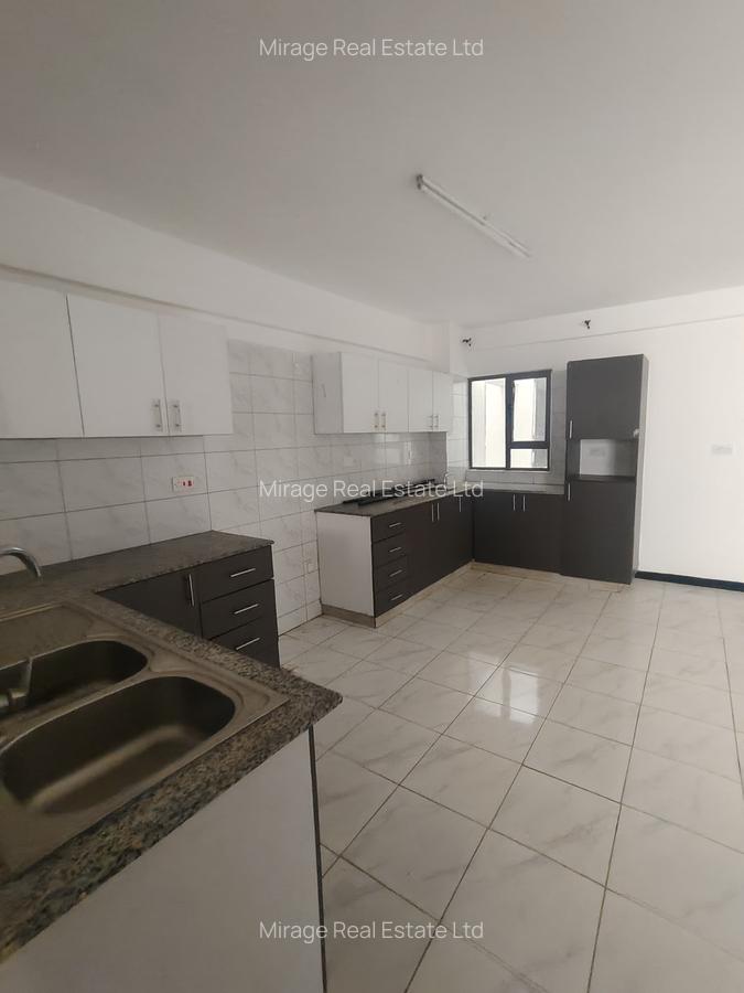 4 Bed Apartment with Borehole in Parklands - 13