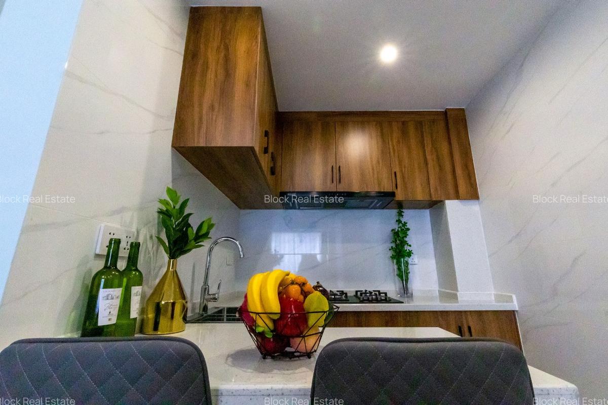 Studio Apartment with En Suite in Kilimani - 2