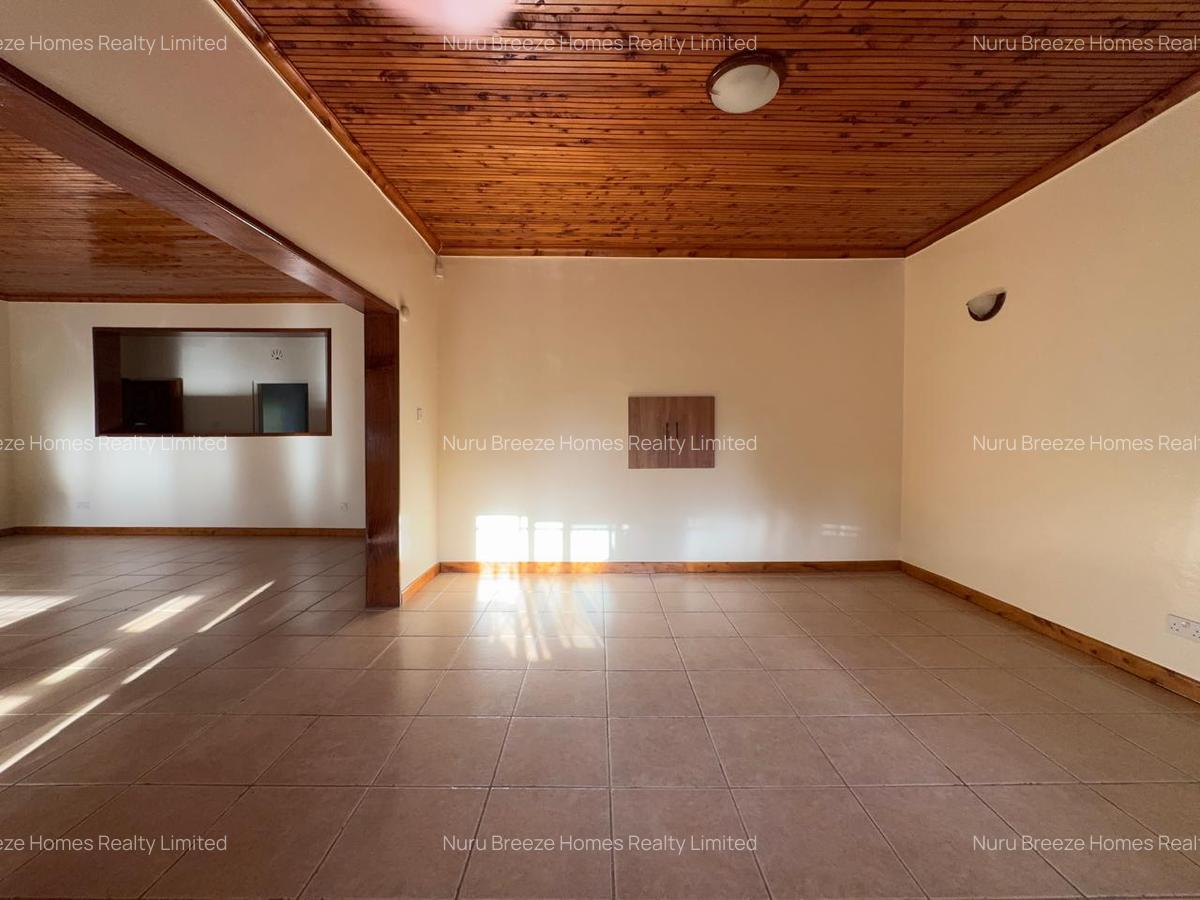 3 Bed House with En Suite in Runda - 16