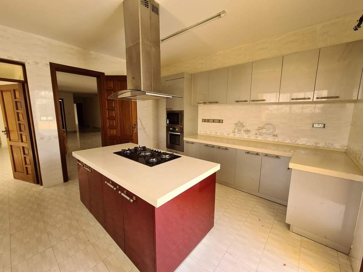 5 Bed Apartment with En Suite at Nyali - 19