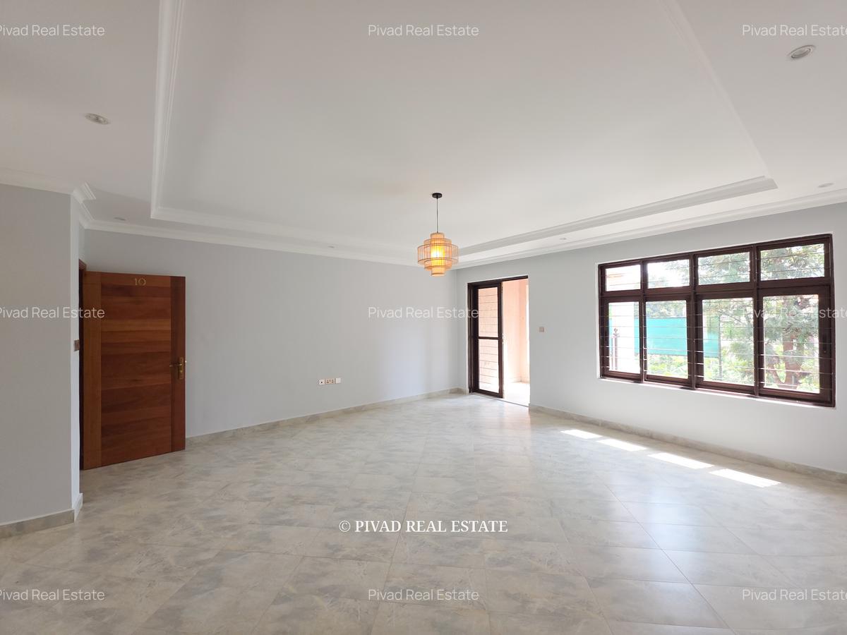 3 Bed Apartment with Garden at Thome Estate - 3