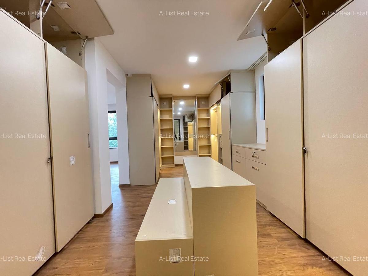 4 Bed Townhouse with En Suite at Peponi Road - 7