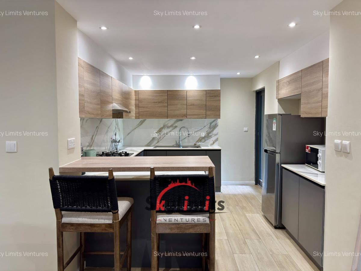 Furnished 2 Bed Apartment with En Suite at Riverside Drive - 5