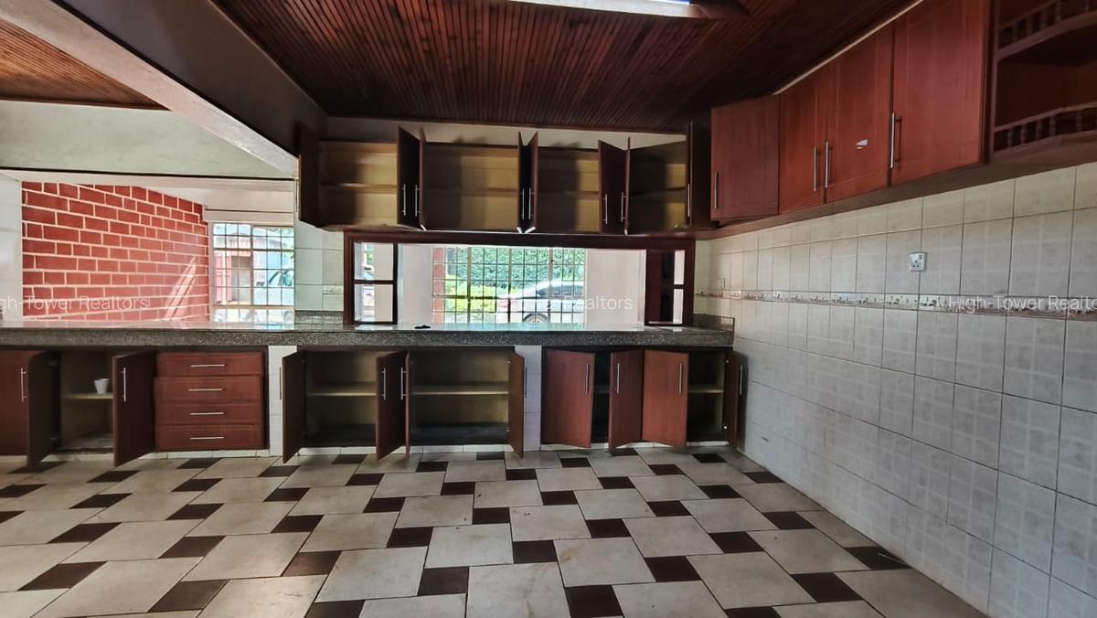 3 Bed House with En Suite in Karen - 5