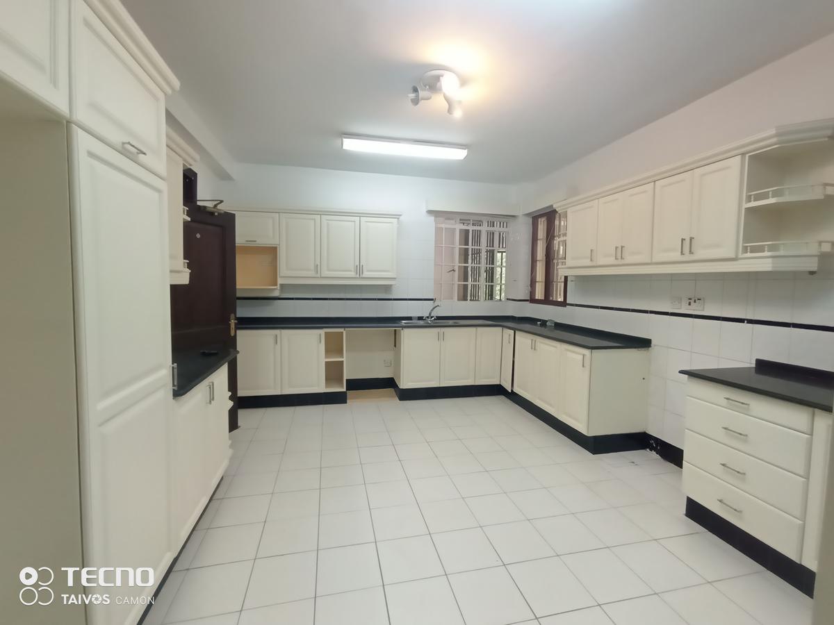 4 Bed Apartment with En Suite at Muthaiga - 7