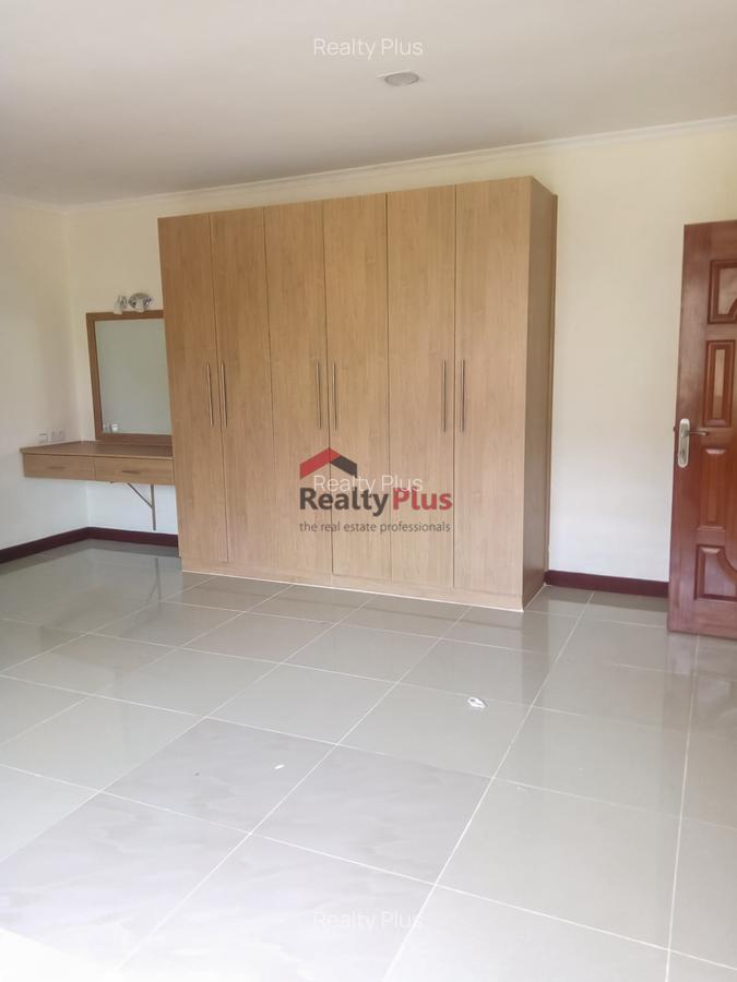 3 Bed Apartment with En Suite in Kilimani - 6
