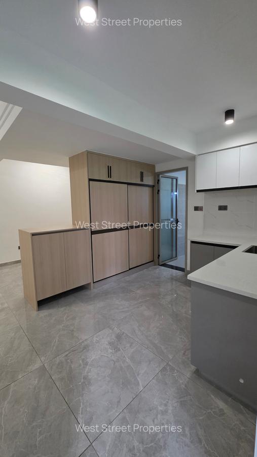 Studio Apartment with En Suite at Valley Acade - 9