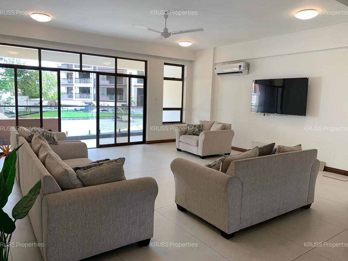 3 Bed Apartment with En Suite in Nyali Area - 13