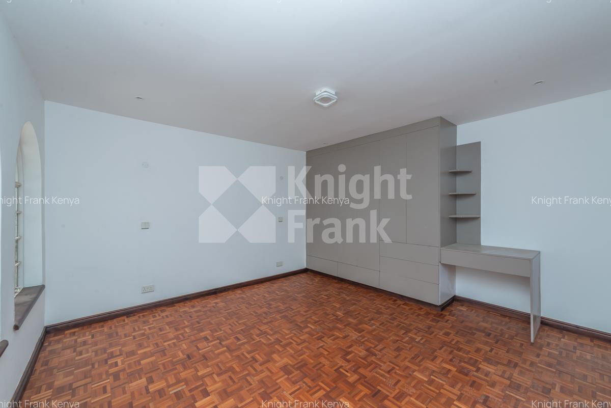 4 Bed House with Garden in Muthaiga - 10