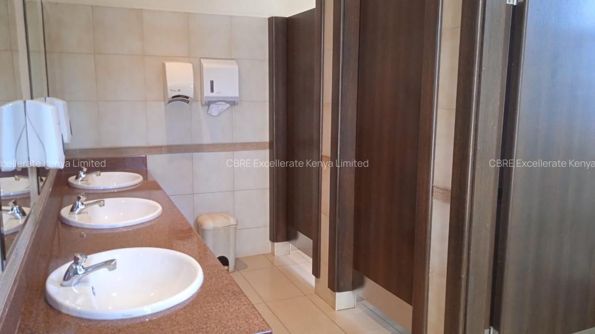 4,500 ft² Office with Backup Generator at United Nation Cresent - 6