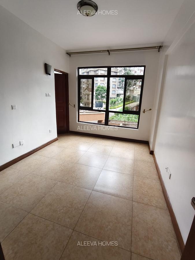 4 Bed Apartment with En Suite in Kileleshwa - 12