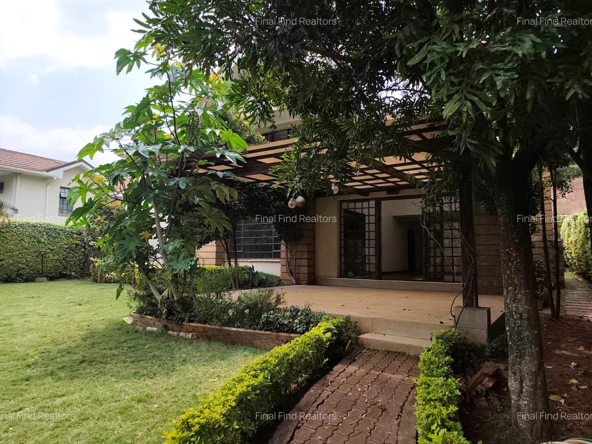 5 Bed Townhouse with Backup Generator in Kitisuru - 8