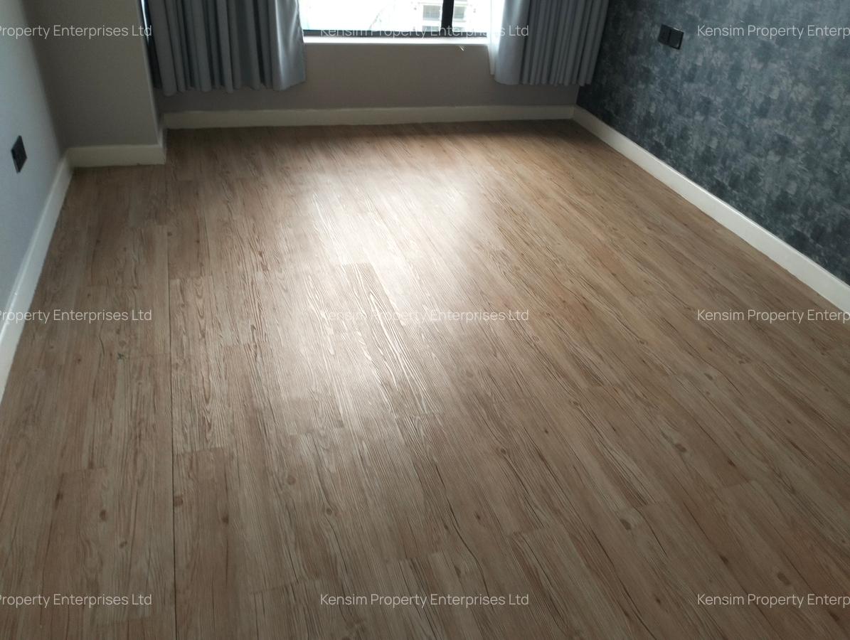 3 Bed Apartment with En Suite in Westlands Area - 17